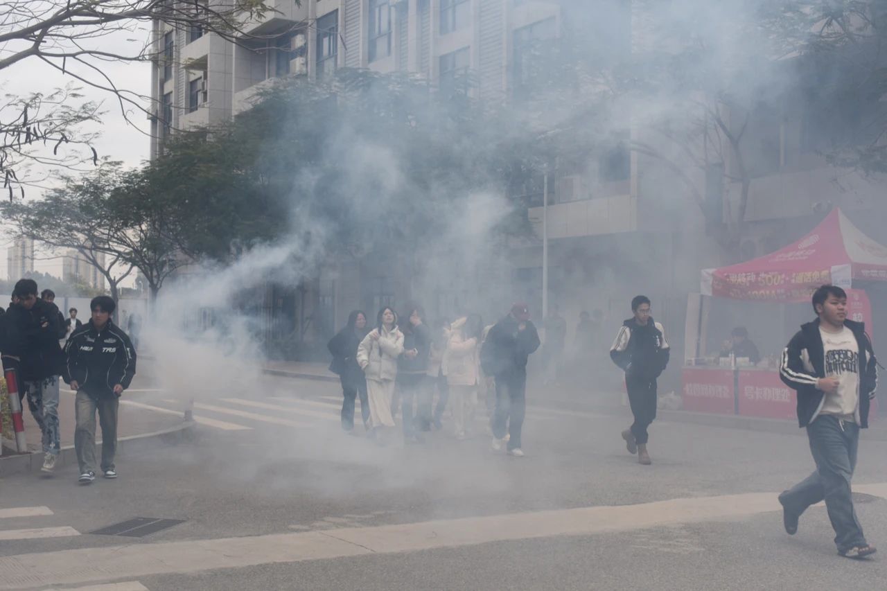 东方心今期马报彩图
