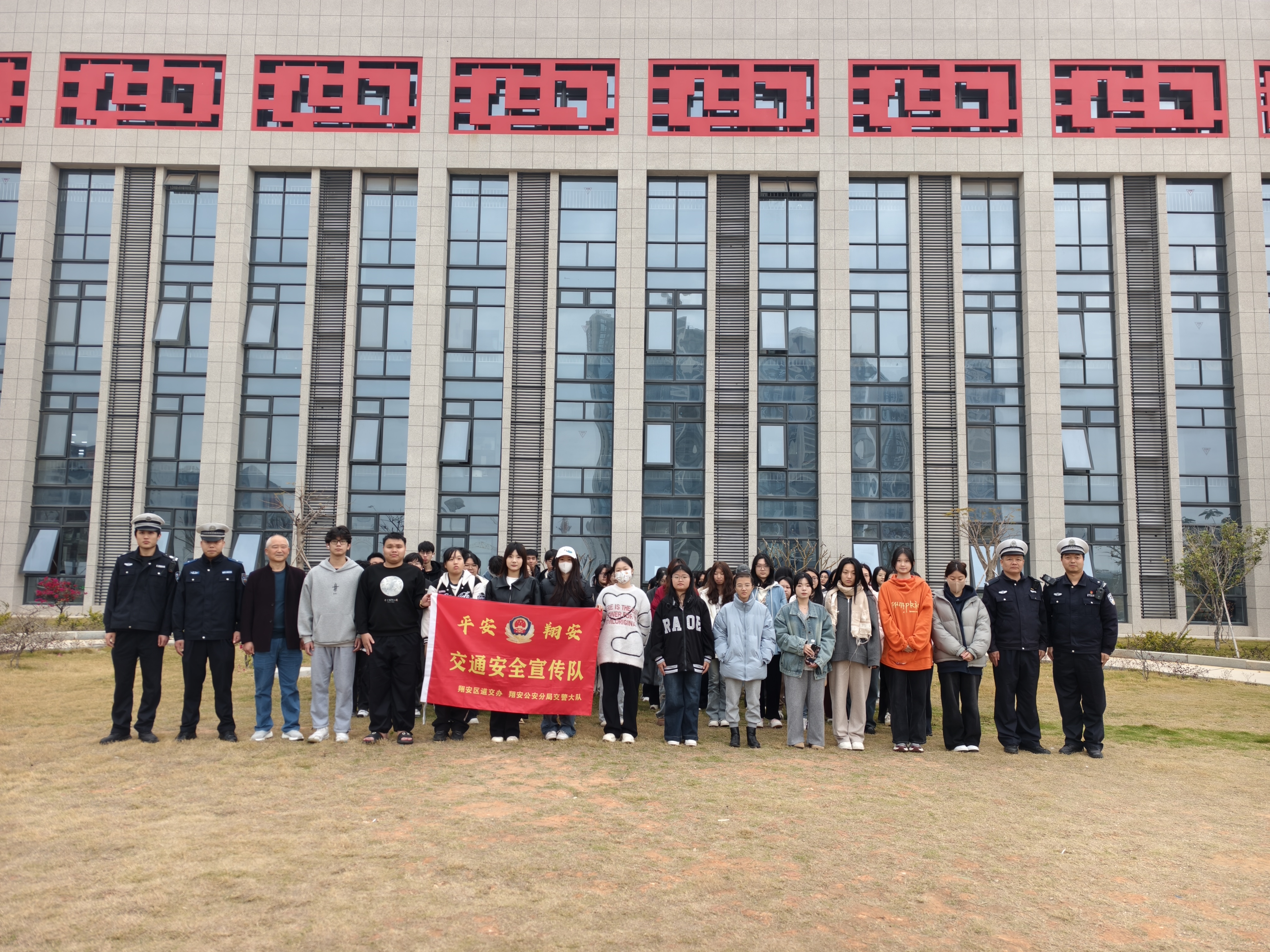 东方心今期马报彩图