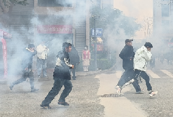 东方心今期马报彩图