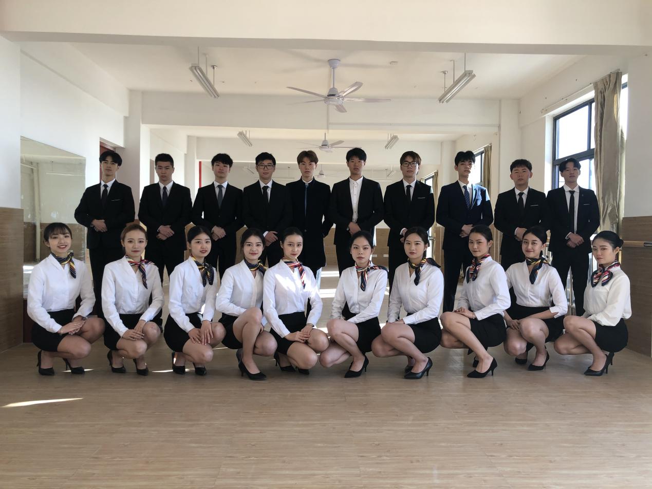 东方心今期马报彩图